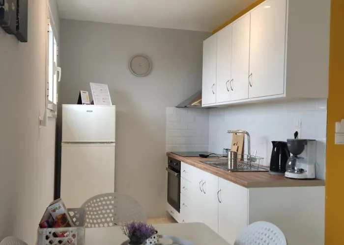 Appartement Blue & , - Corfu 1&2-3&4
