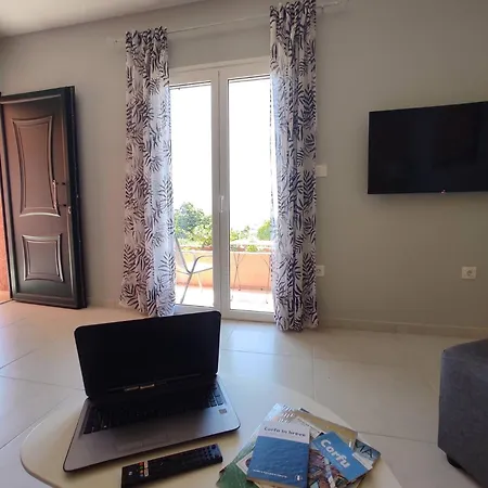 Διαμέρισμα Blue & , - Corfu 1&2-3&4 *