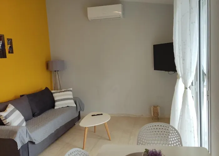 Blue & , - Corfu 1&2-3&4 * Dassia (Corfu)